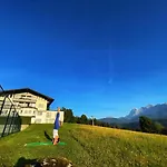 Haus 게스트하우스 4*