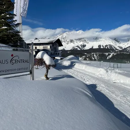 Haus Гостьовий будинок 4*