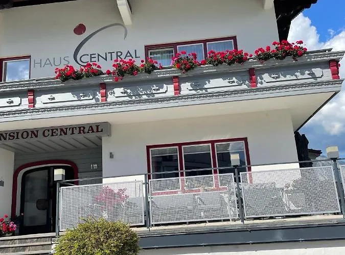 Haus Central Guest house 4*